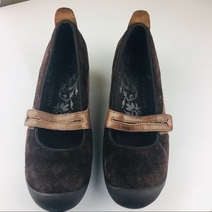 Merrell Suede/Leather Brown Mary Janes